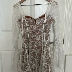 white lace dress